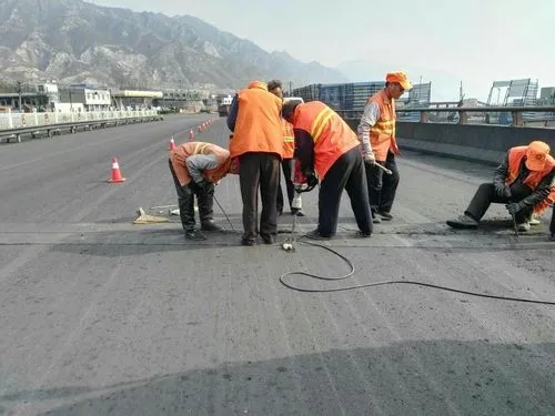 上犹道路桥梁病害治理